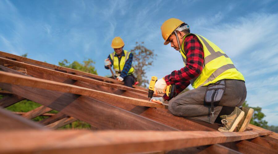 Expert Emergency Roof Repairs services in New Troy, MI